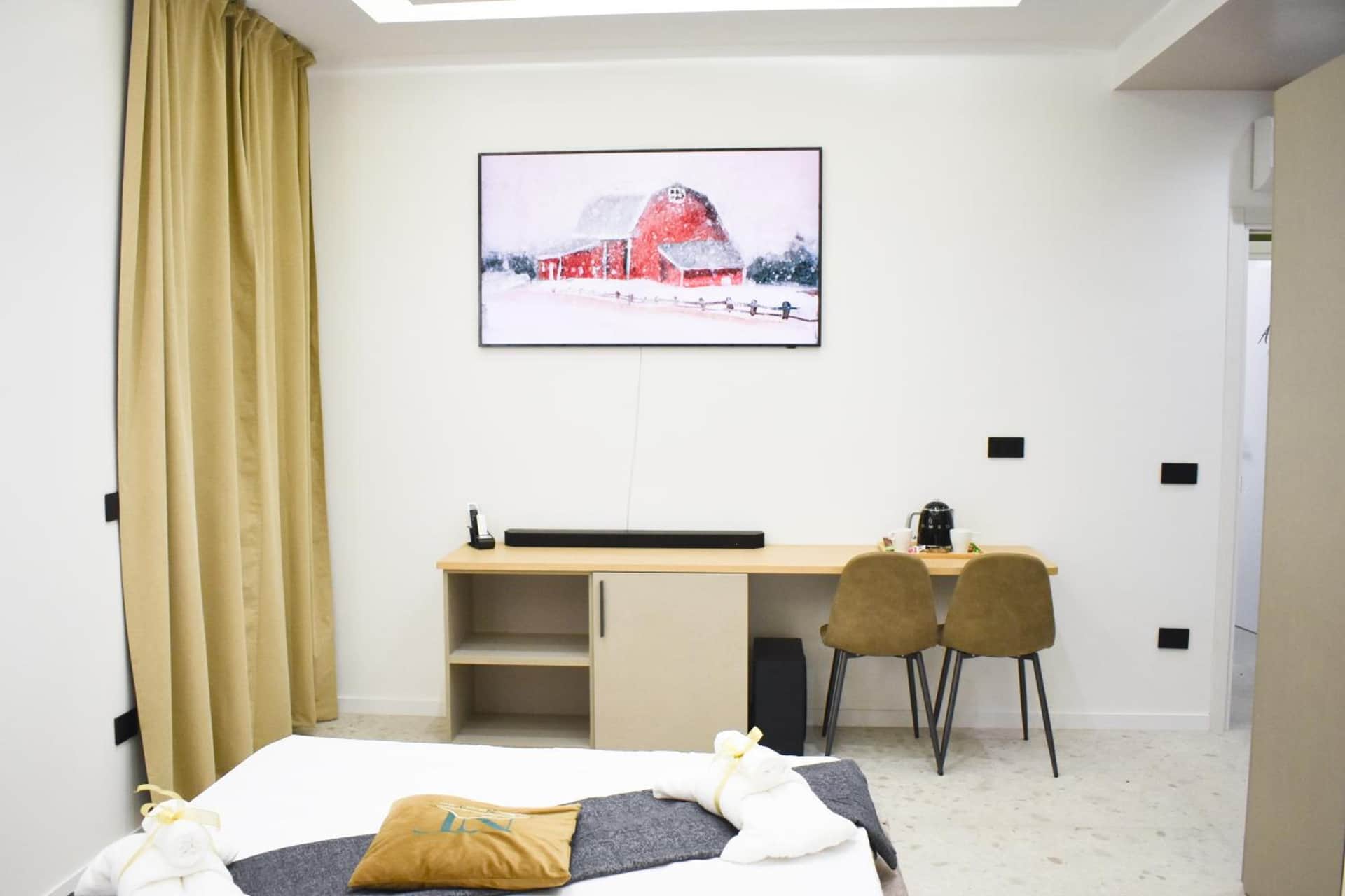 Napolitano Rooms