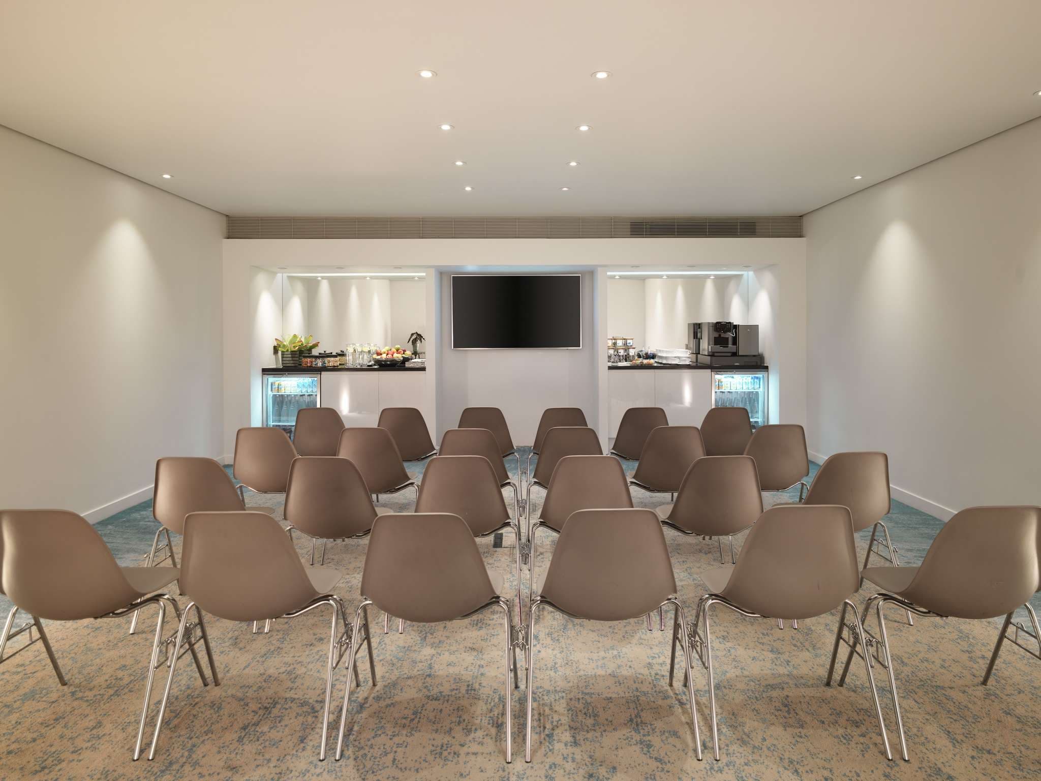 St Martins Lane London