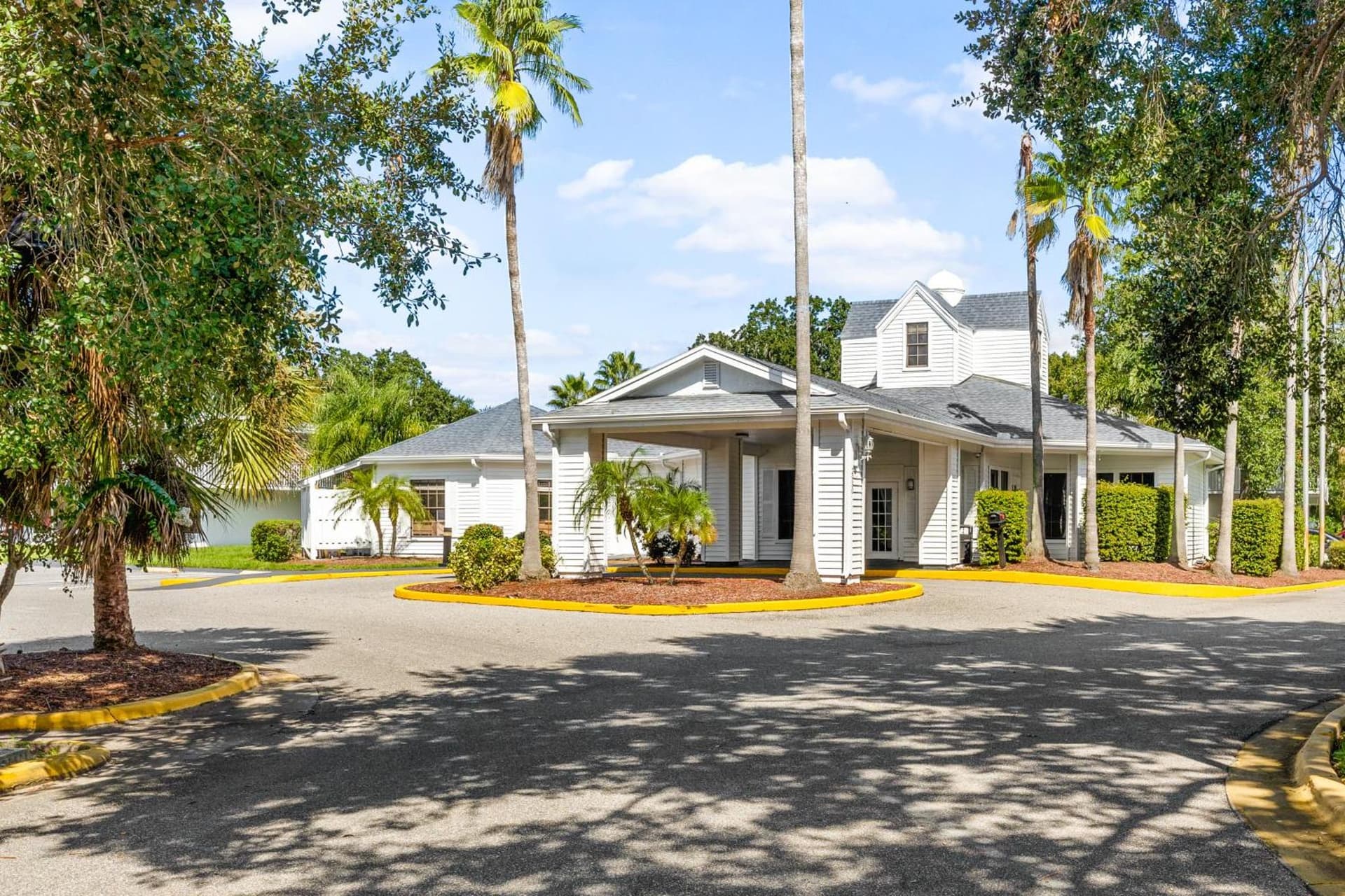Baymont by Wyndham Orlando Lake Buena Vista South