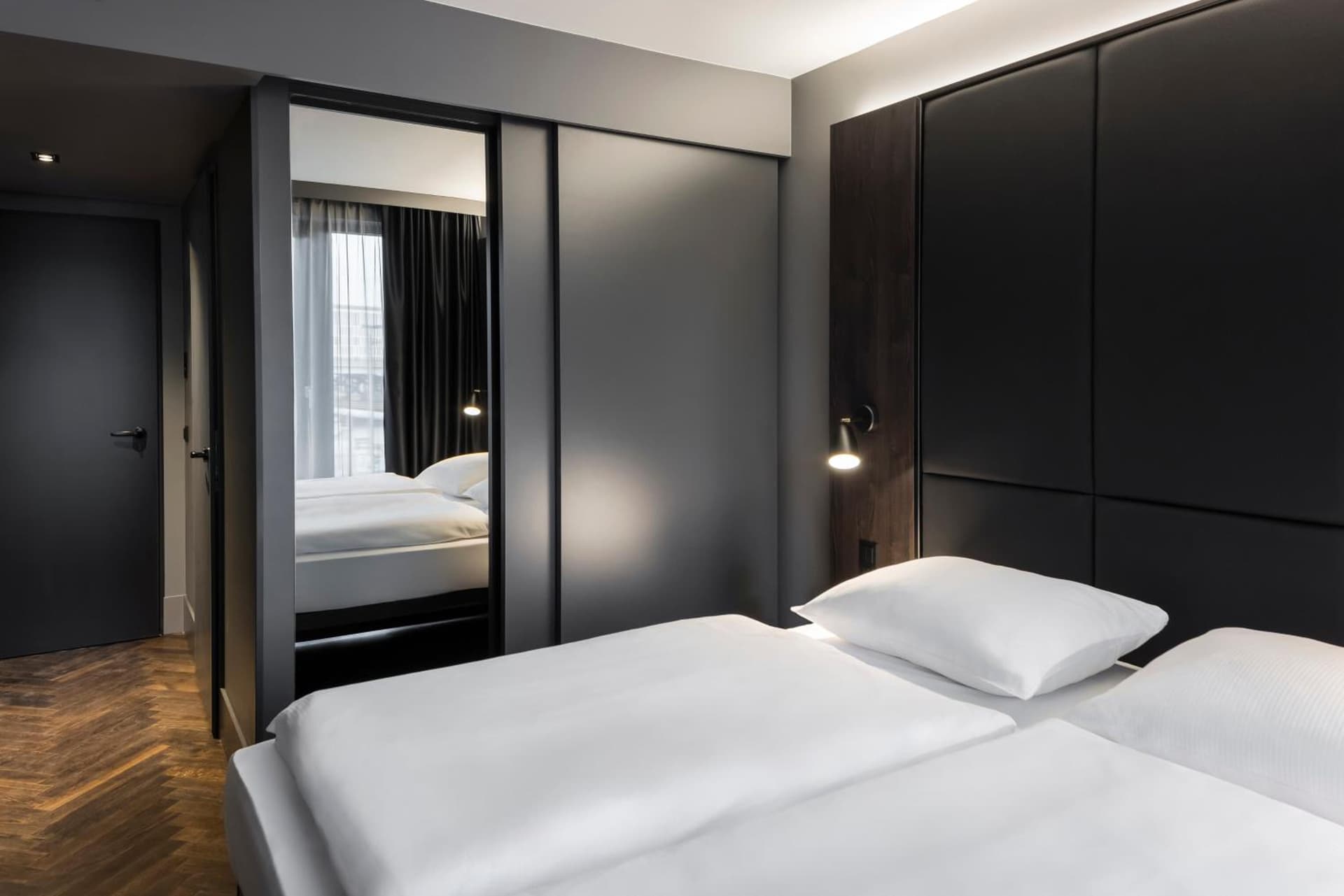 Hotel ROMY by AMANO
