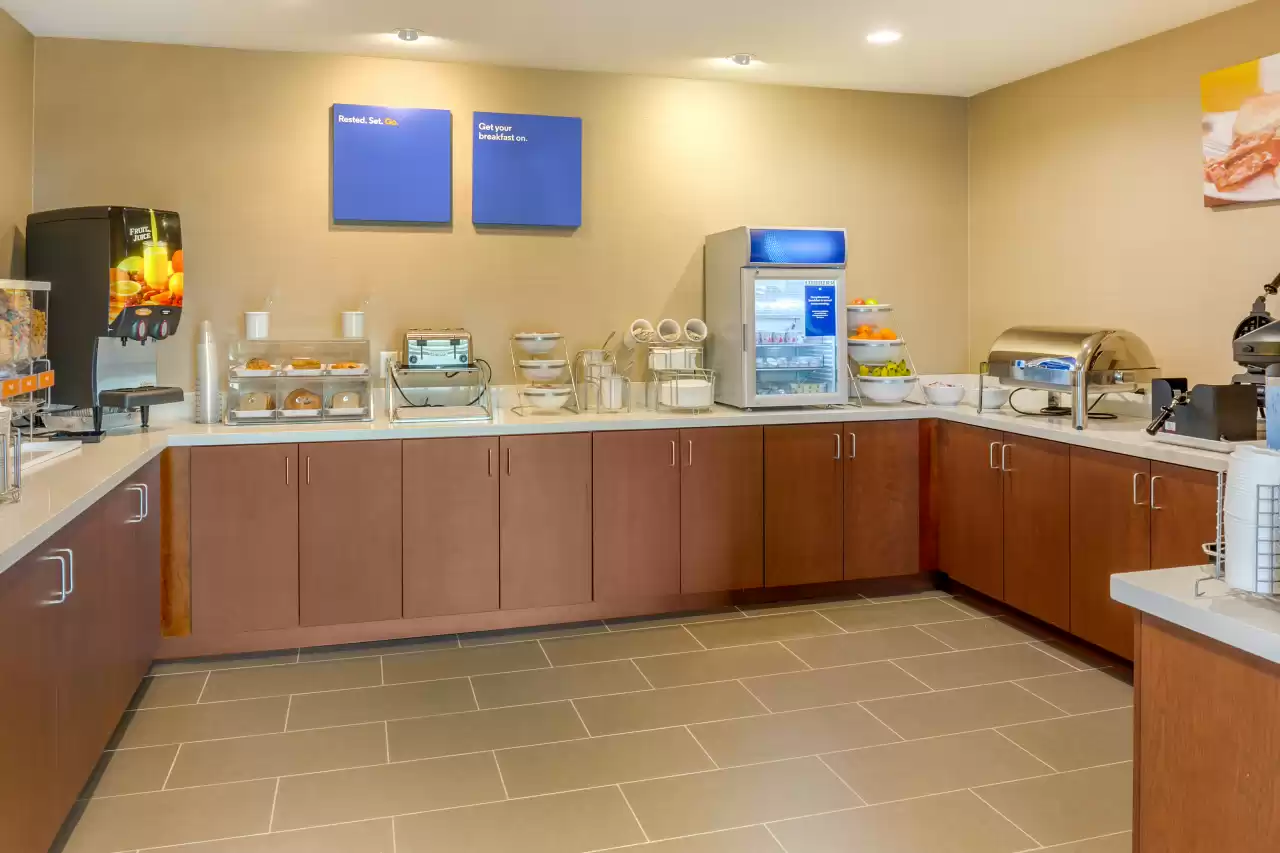 Comfort Inn & Suites