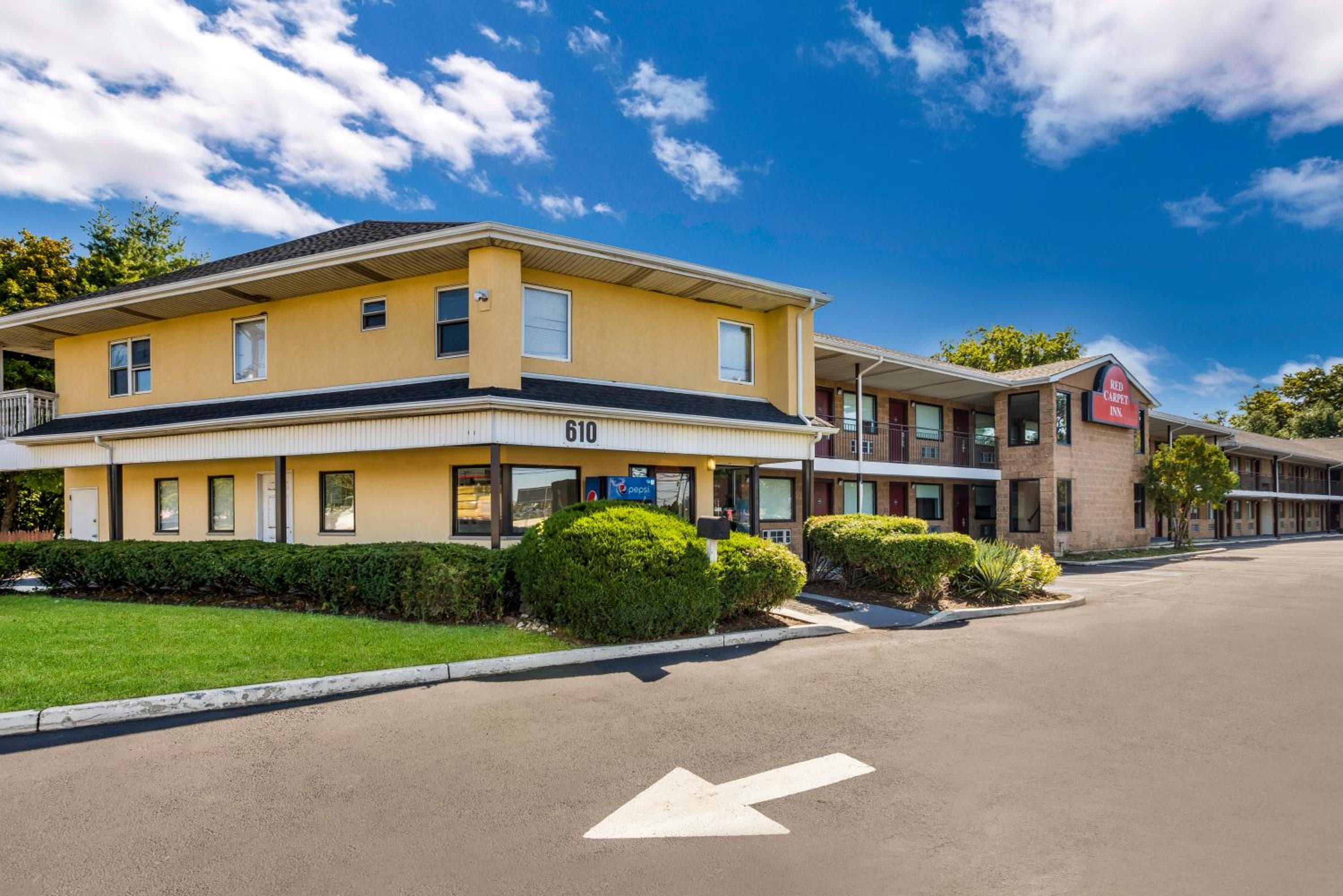 Red Carpet inn Edison