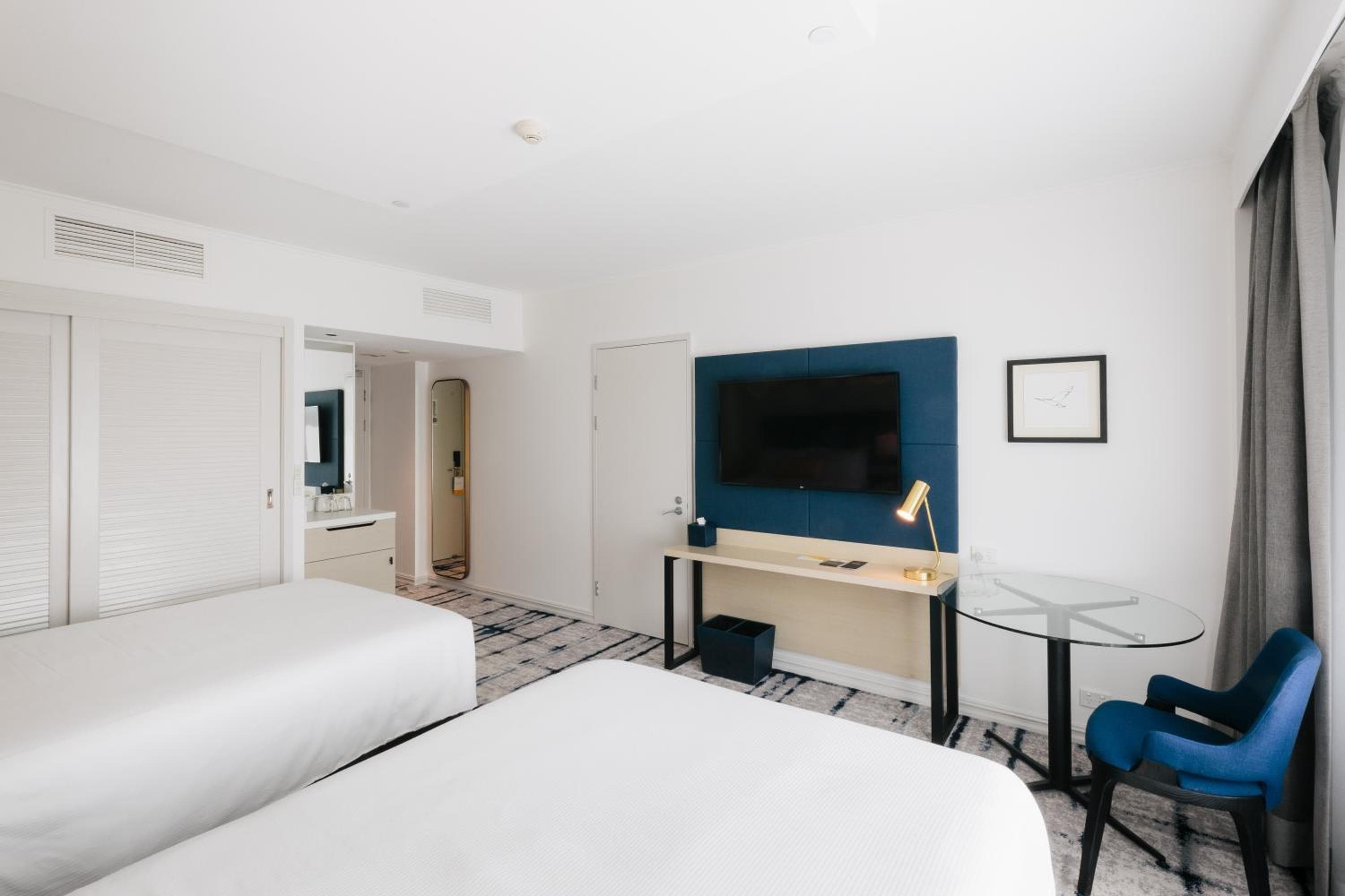 voco Gold Coast by IHG