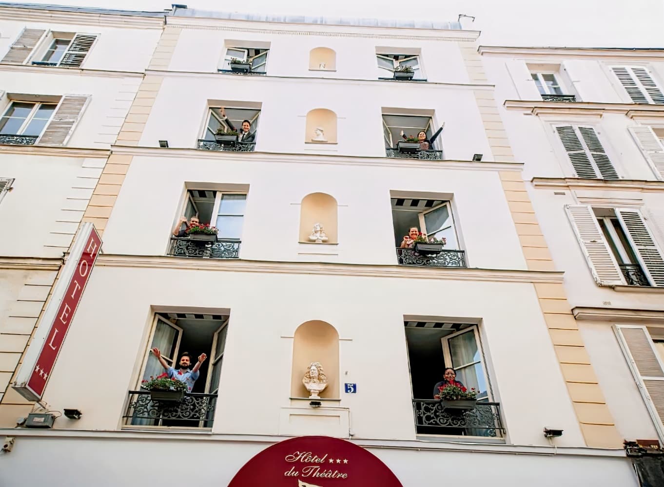 Hôtel du Théâtre by Patrick Hayat