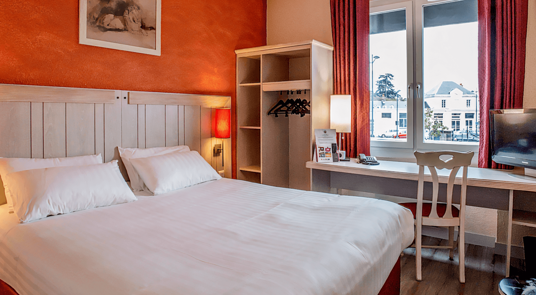 The Originals City Bourges Gare (ex Inter-Hôtel Le Berry)