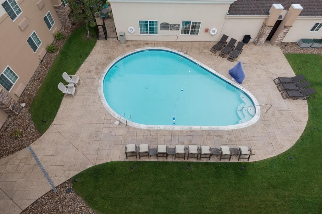 Holiday Inn Express & Suites Wheat Ridge-Denver West