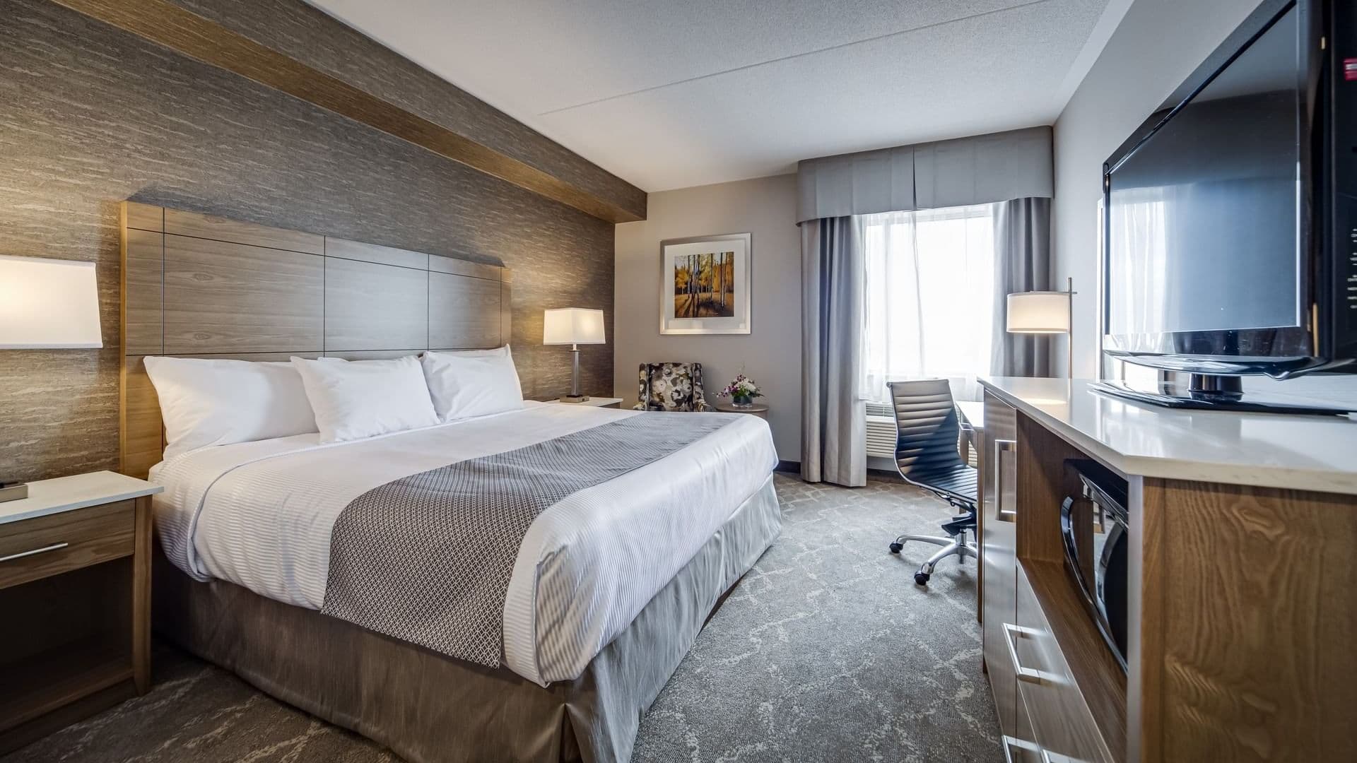 Monte Carlo Inn Vaughan Suites