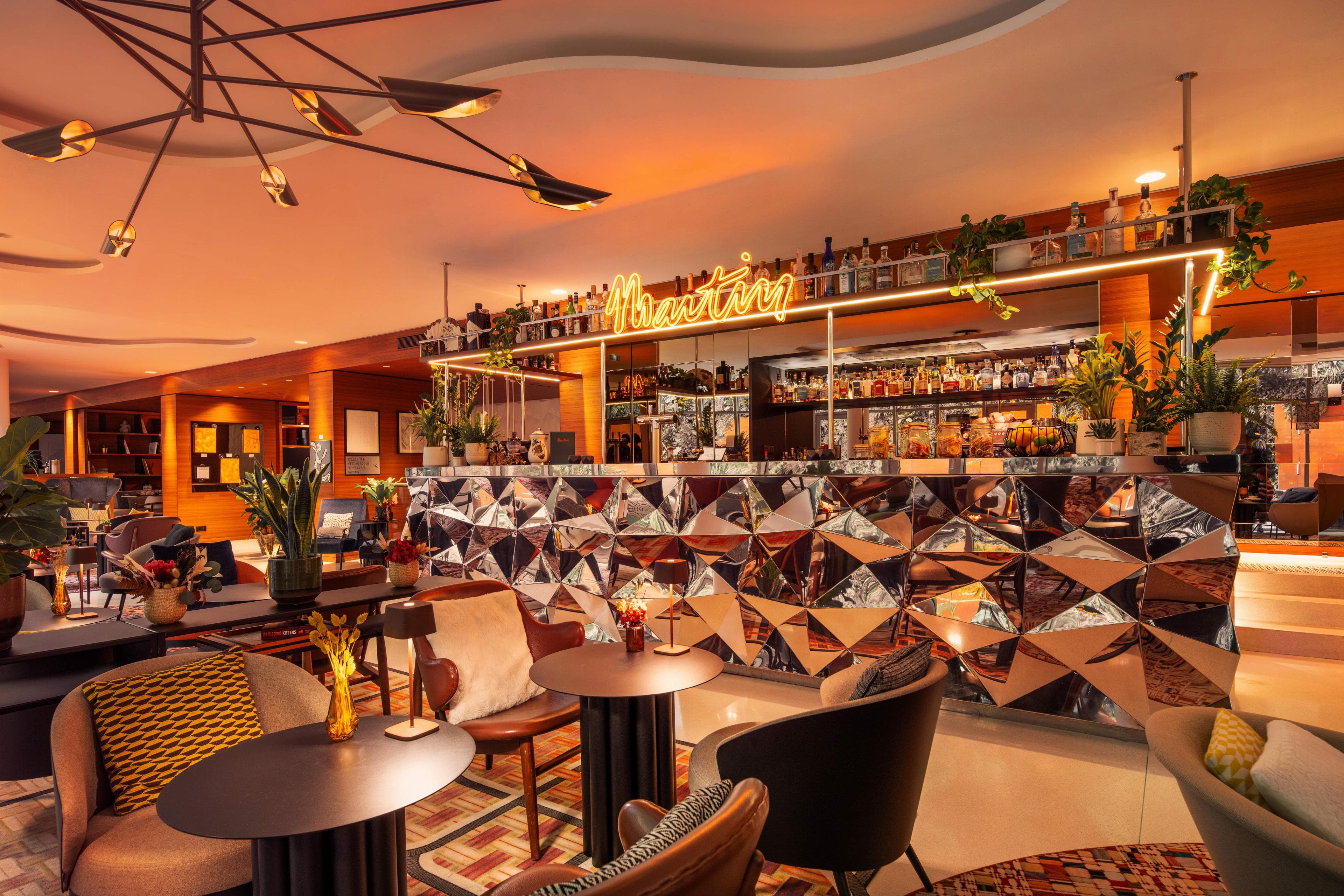 Renaissance Paris République