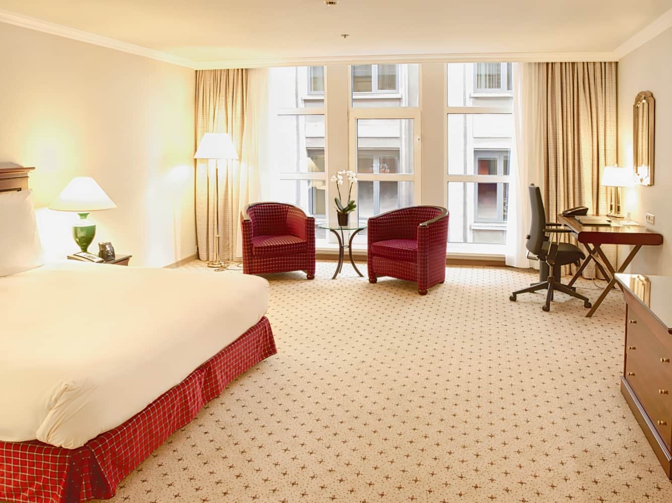 Hilton Antwerp Old Town