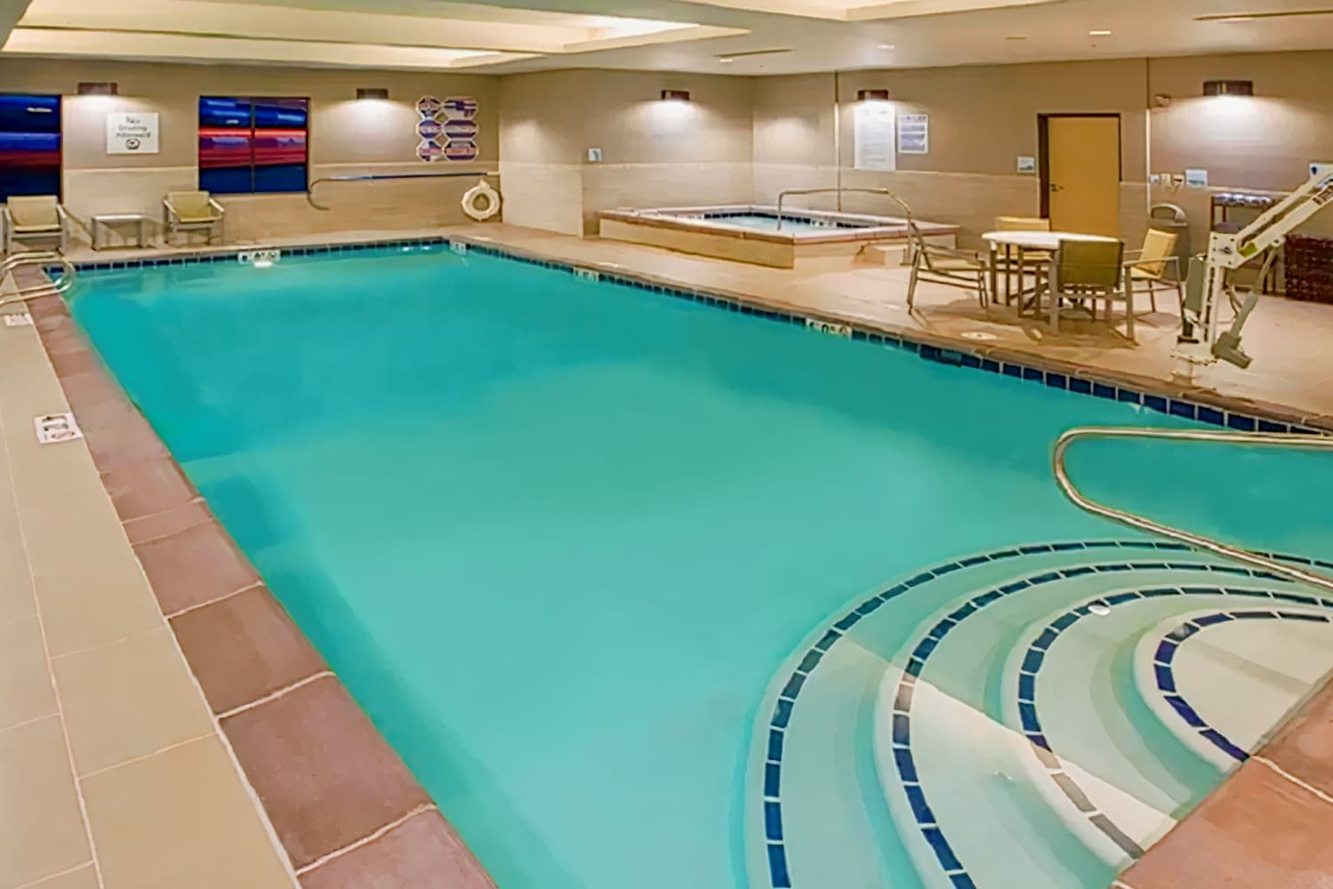 Holiday Inn Express & Suites Salt Lake City South-Murray