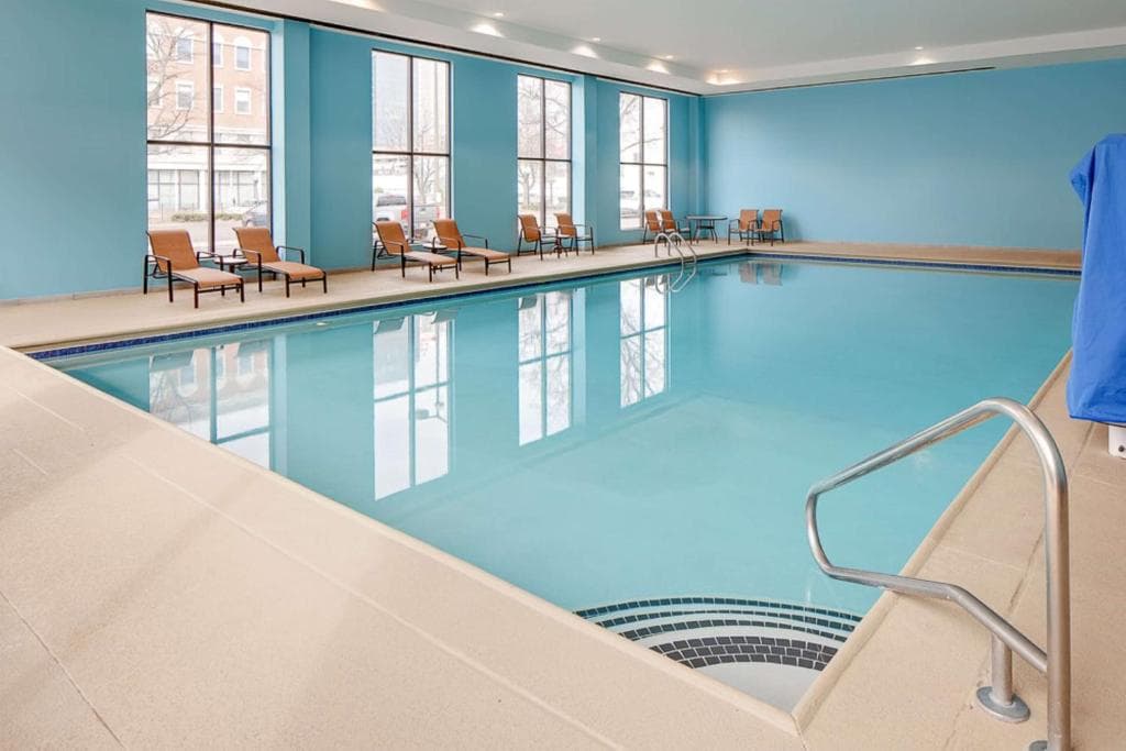 Hampton Inn Louisville Downtown