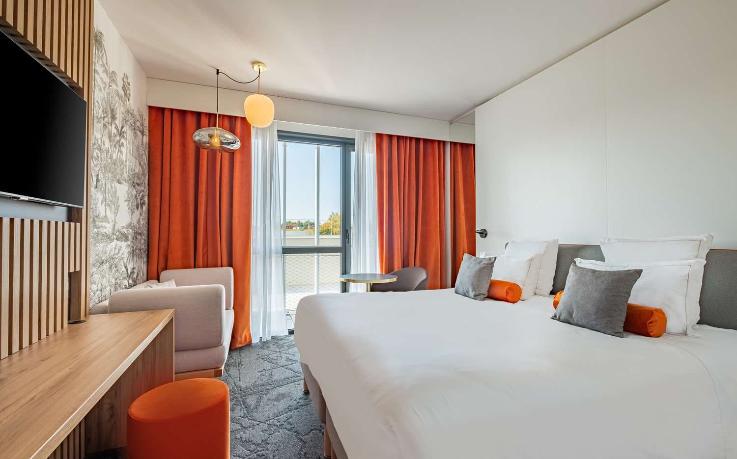 Golden Tulip Lyon Ouest Techlid Hotel & Spa