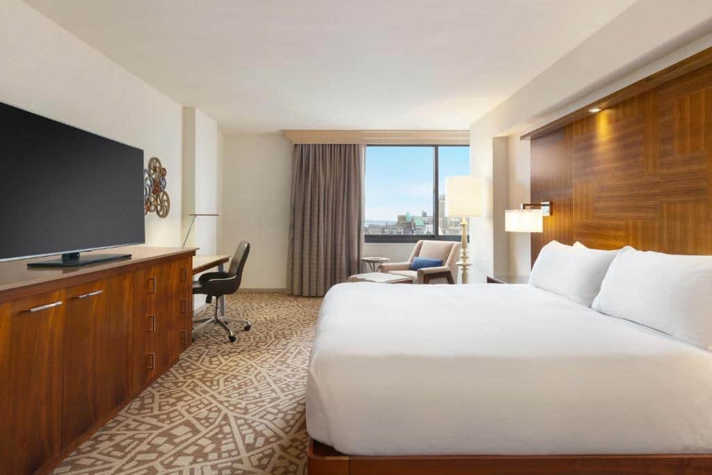 Hilton New York Times Square