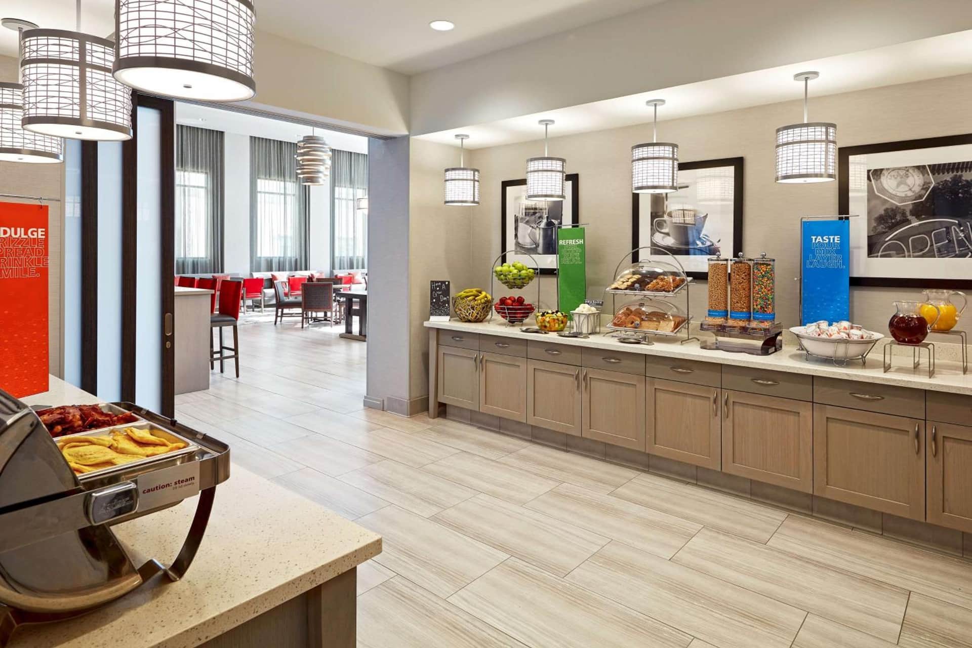 Hampton Inn Long Beach Airport