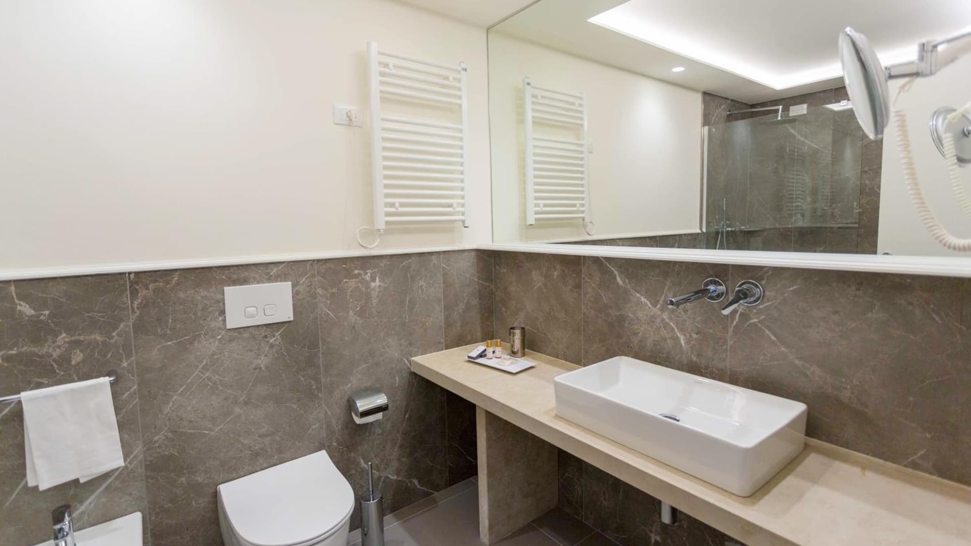 Hellenia Yachting Hotel & SPA