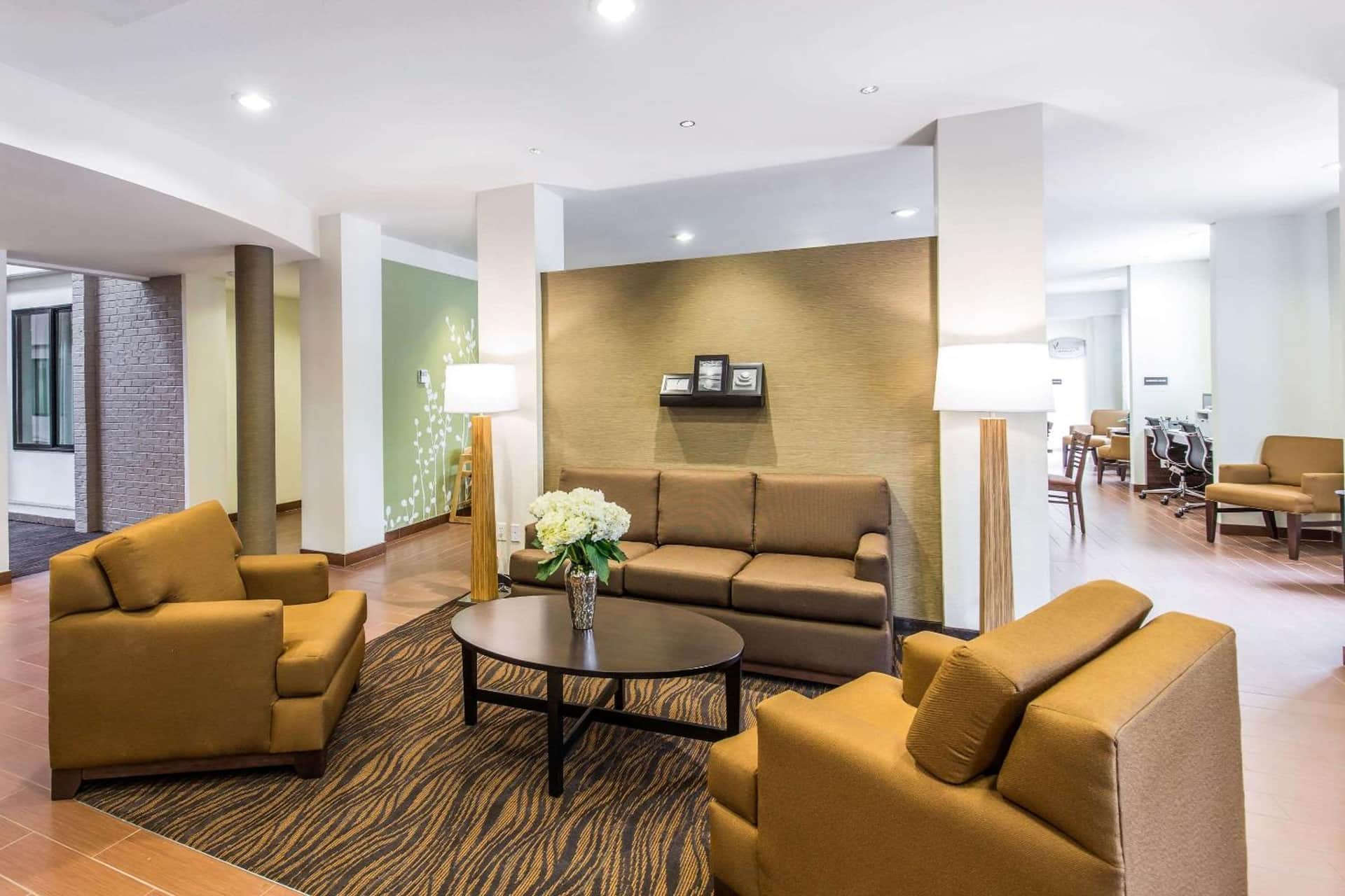 Sleep Inn Dallas Love Field-Medical District