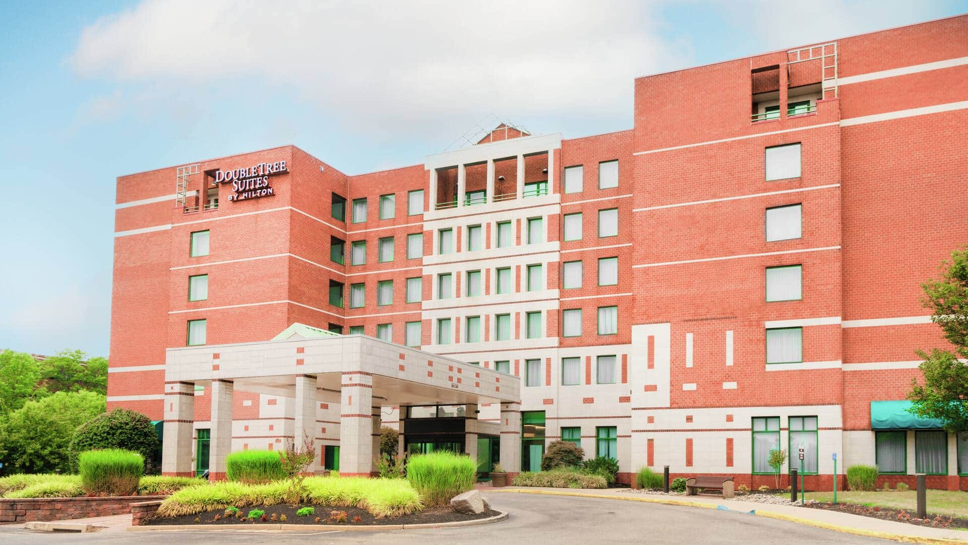 DoubleTree Suites by Hilton Hotel Philadelphia West