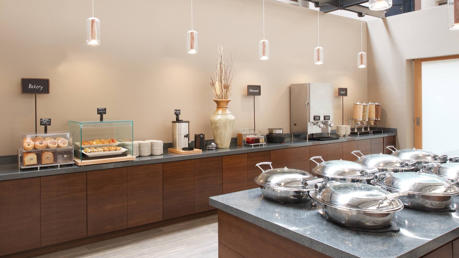 Embassy Suites by Hilton Seattle North Lynnwood