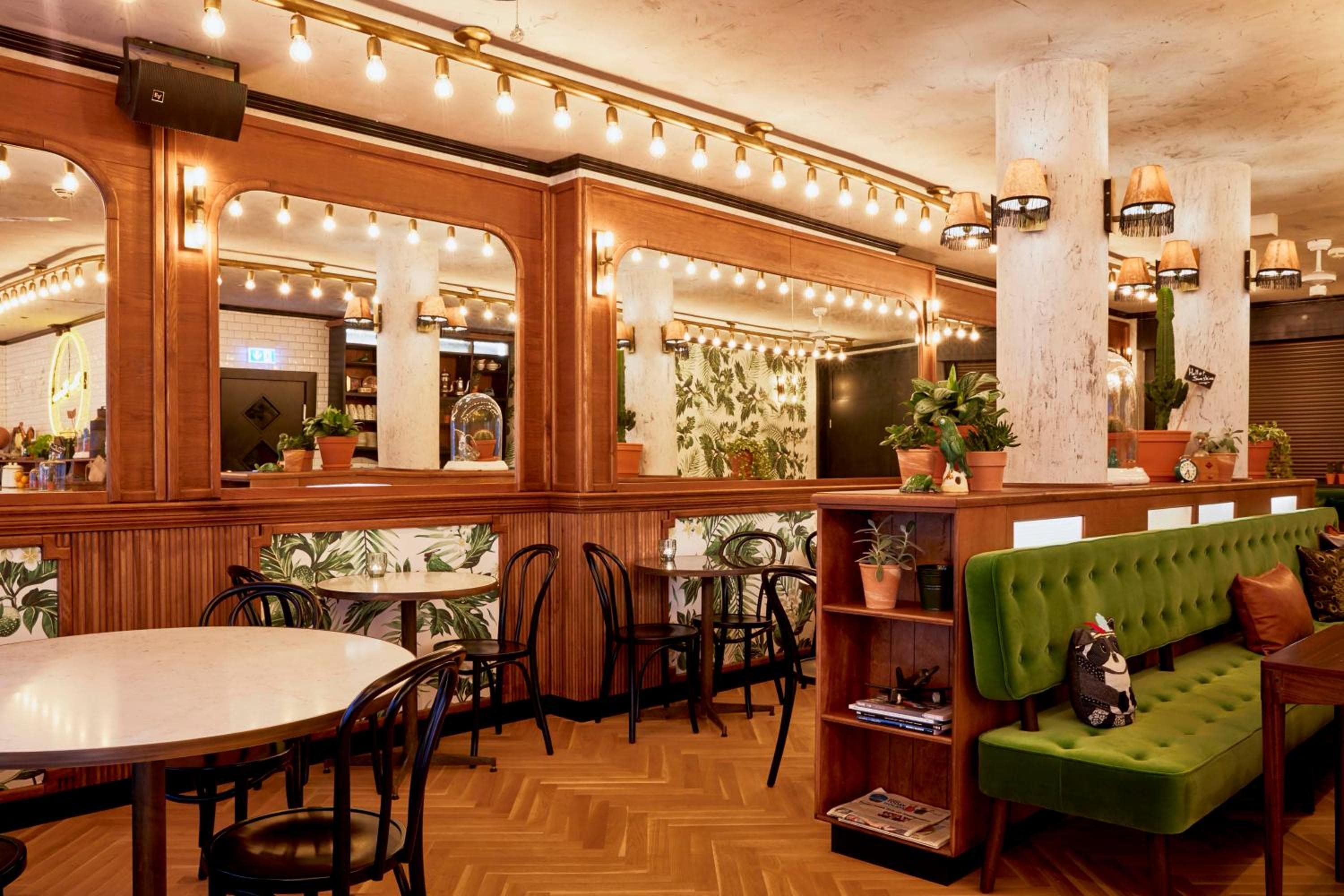 Max Brown Hotel Midtown by Sircle Collection