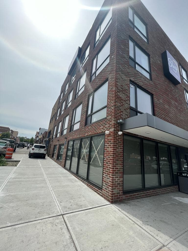 Red Roof Plus 3rd Avenue Brooklyn