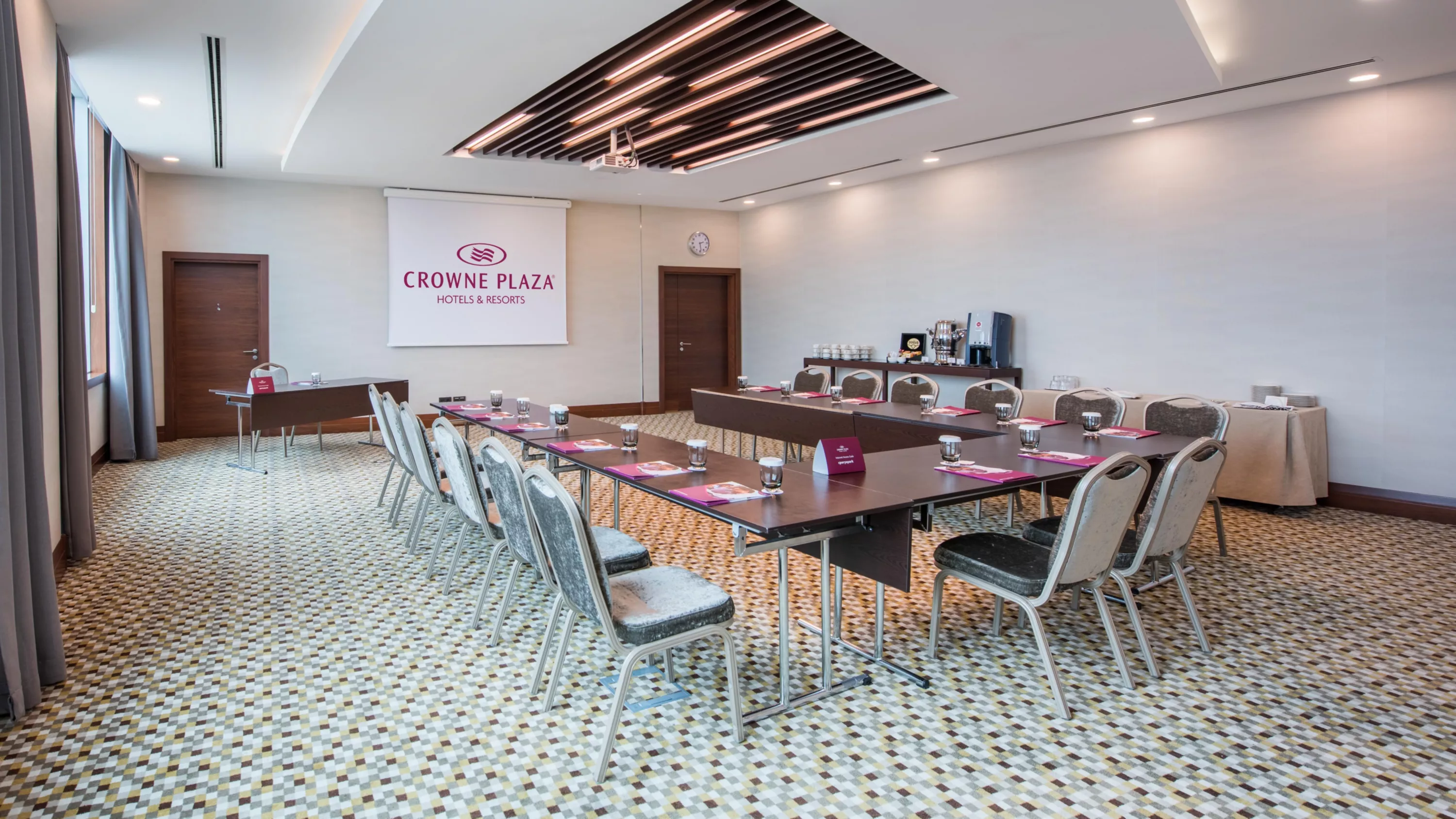 Crowne Plaza Istanbul Oryapark by IHG