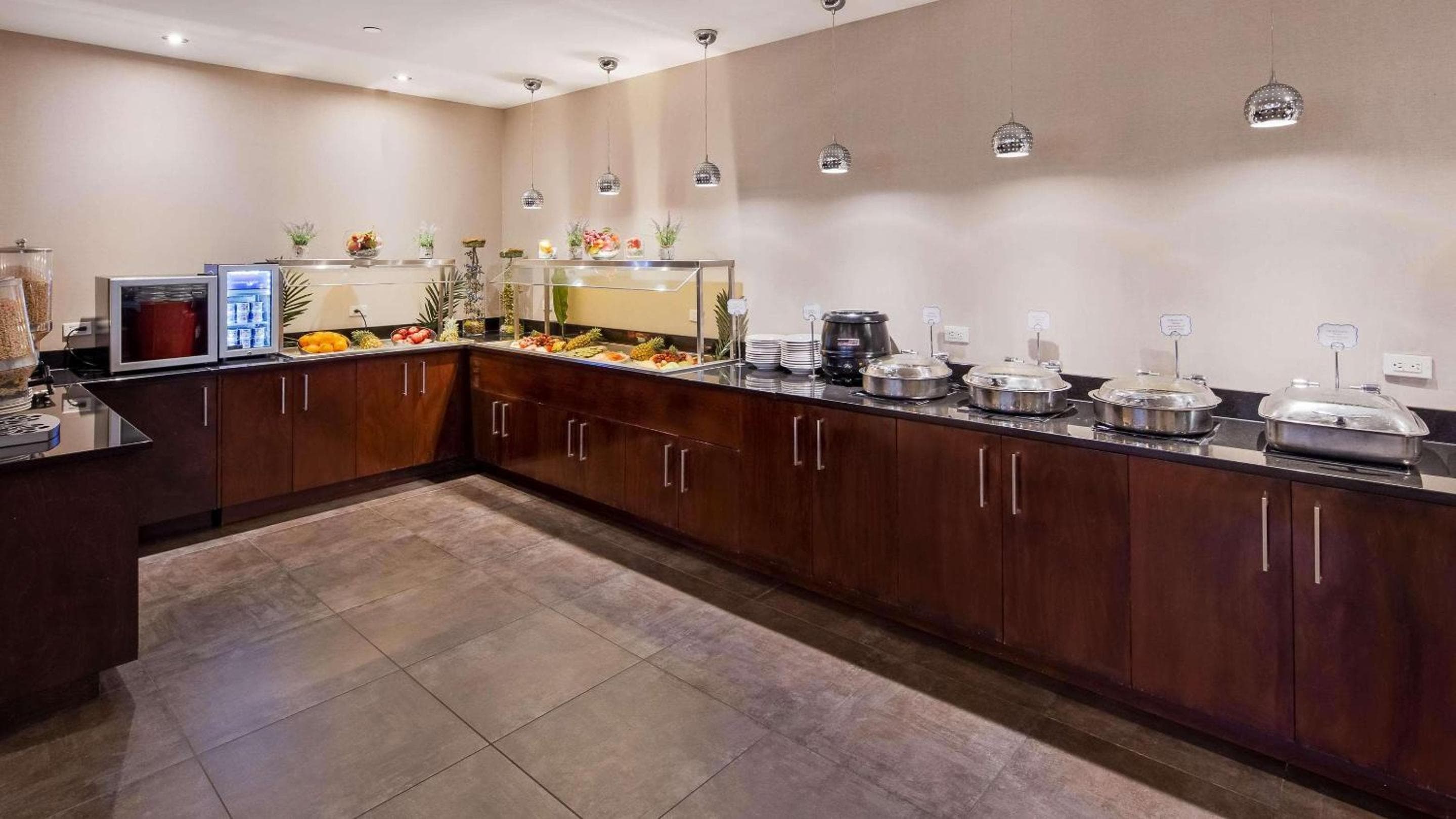 Radisson Hotel Montreal Airport