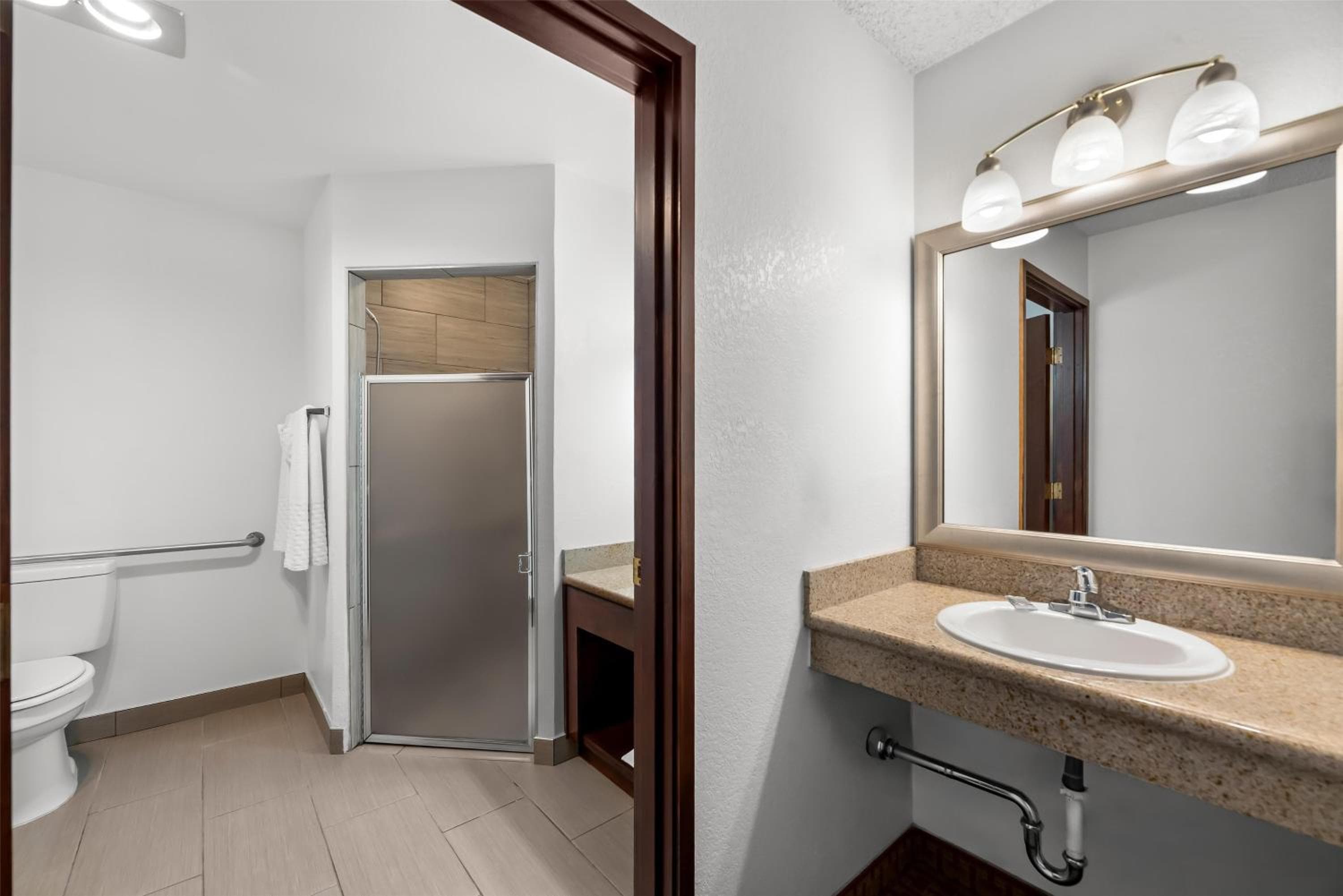 Best Western CHIEFTAIN INN