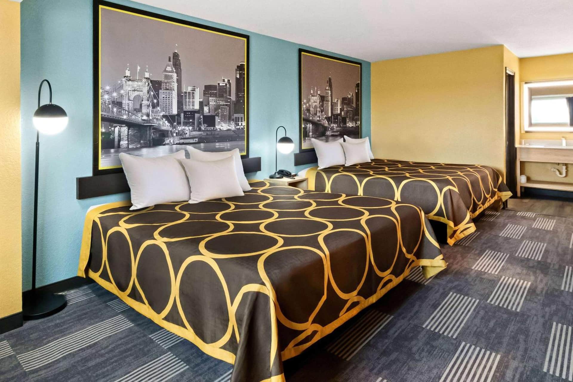 Super 8 by Wyndham Vandalia/Dayton International Airport