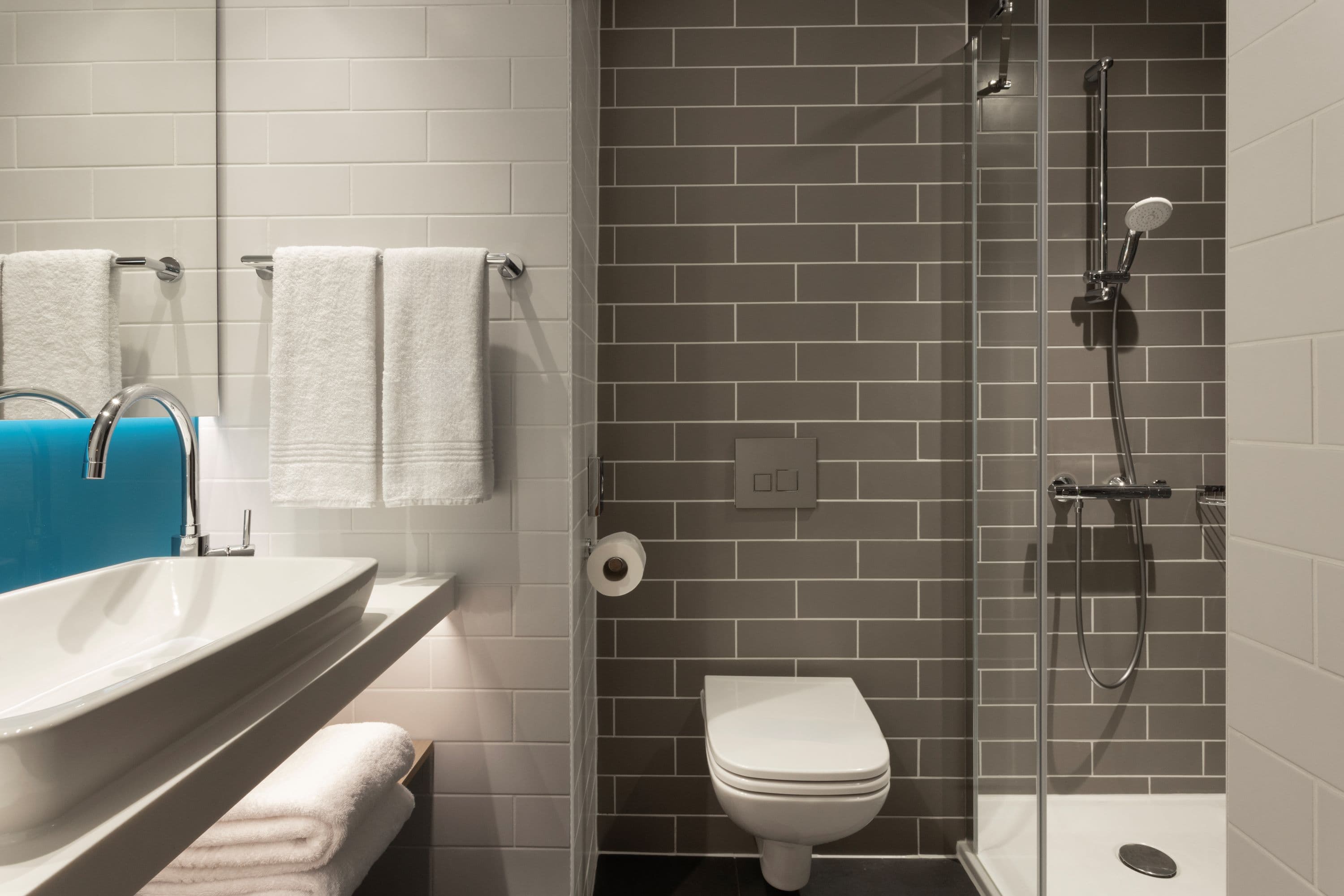 Holiday Inn Express Brussels - Airport by IHG