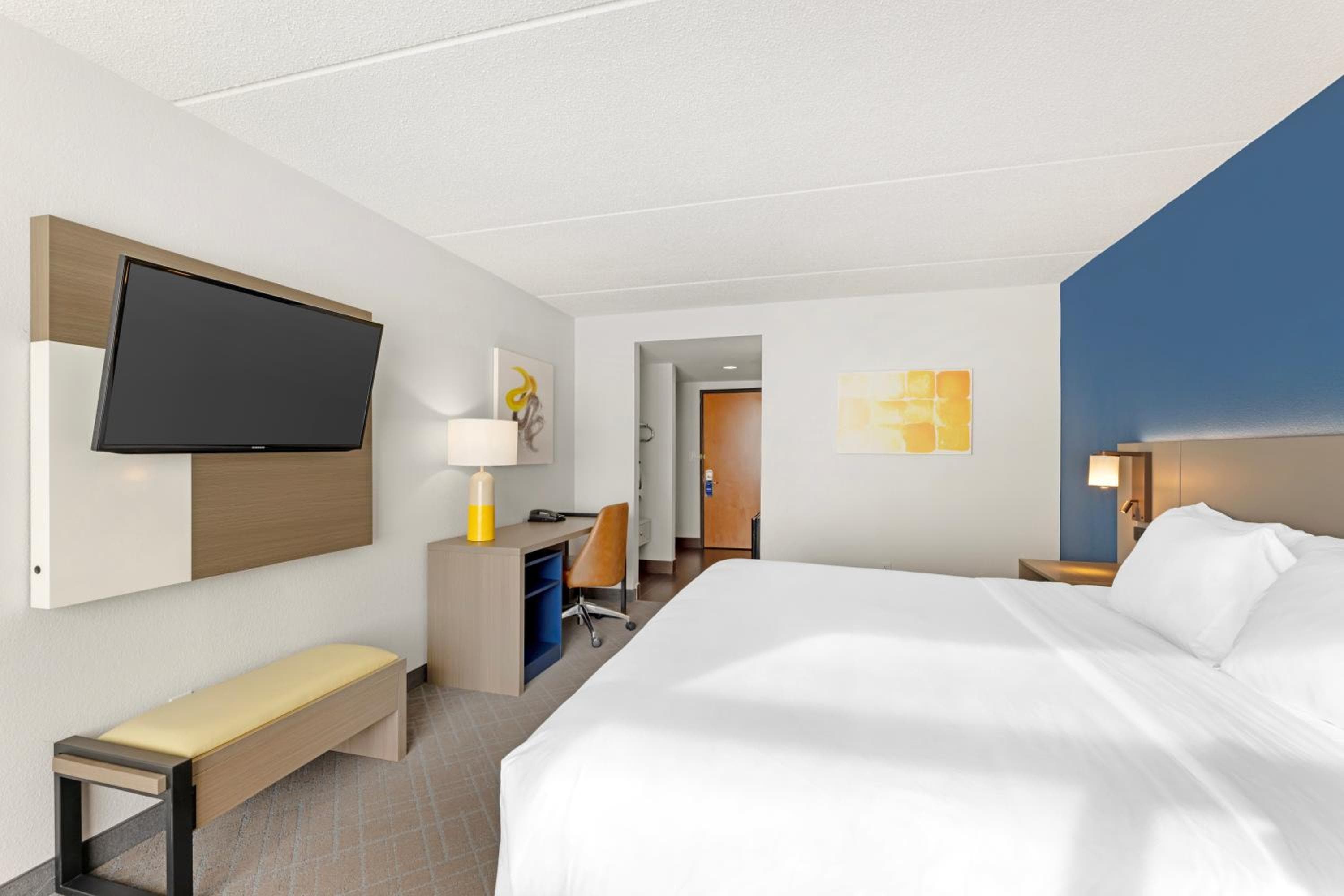 Comfort Inn & Suites Arlington Heights - Schaumburg