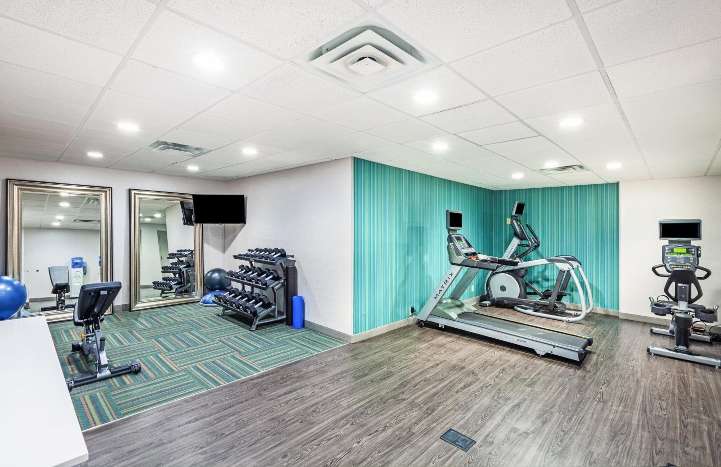 Holiday Inn Express & Suites Baton Rouge East by IHG