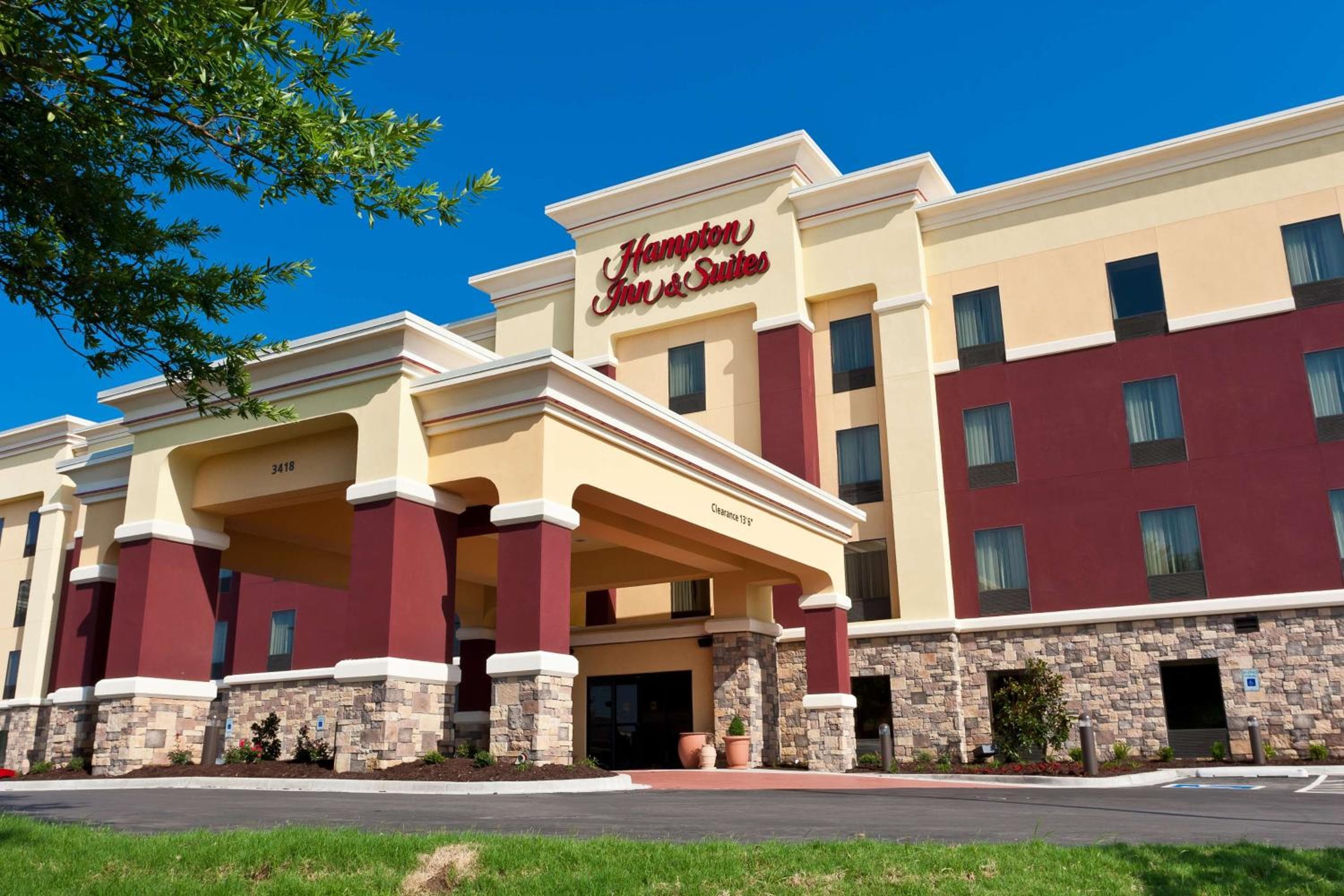 Hampton Inn & Suites Tulsa/Central