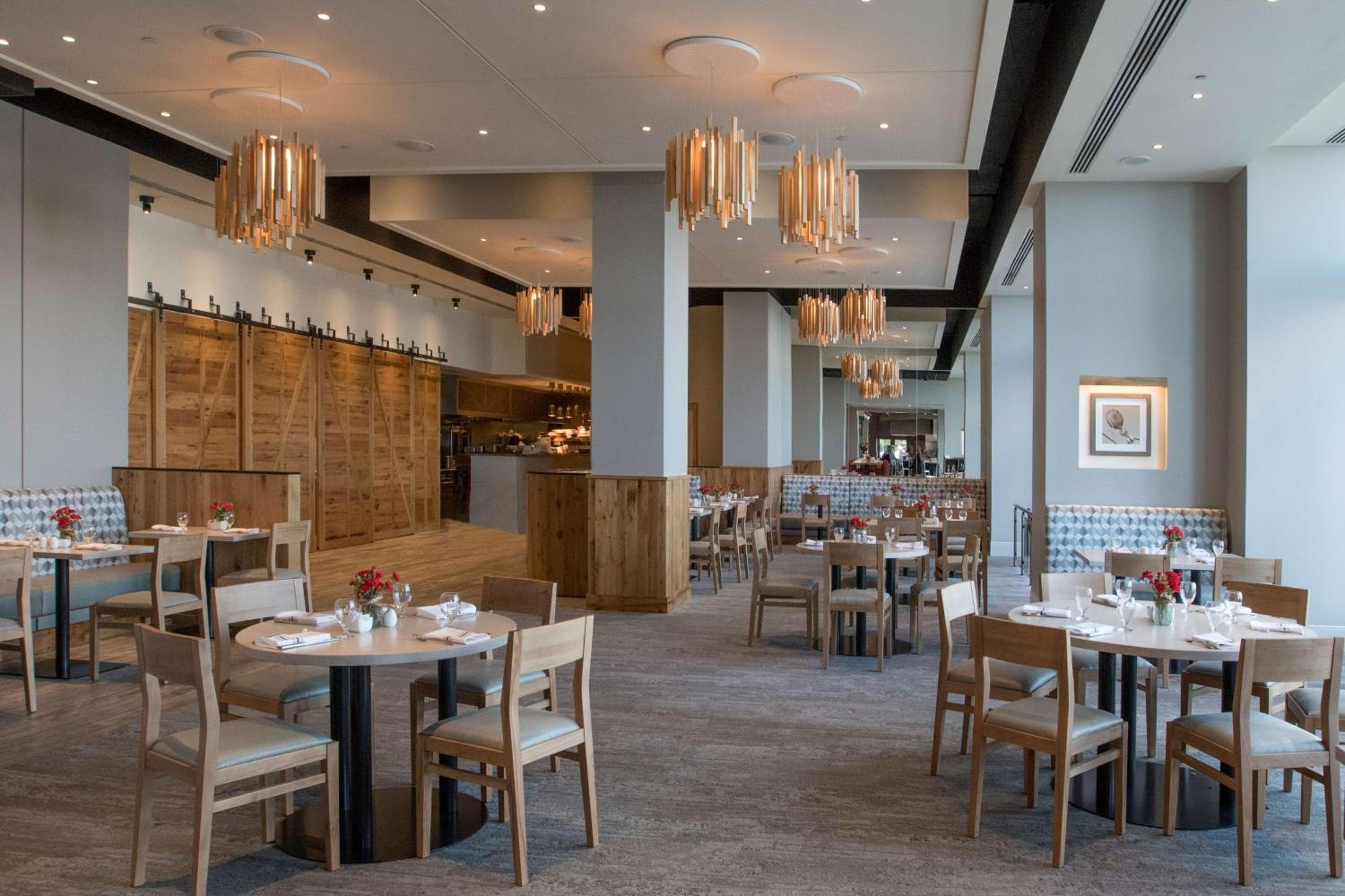 Hilton Philadelphia at Penn's Landing