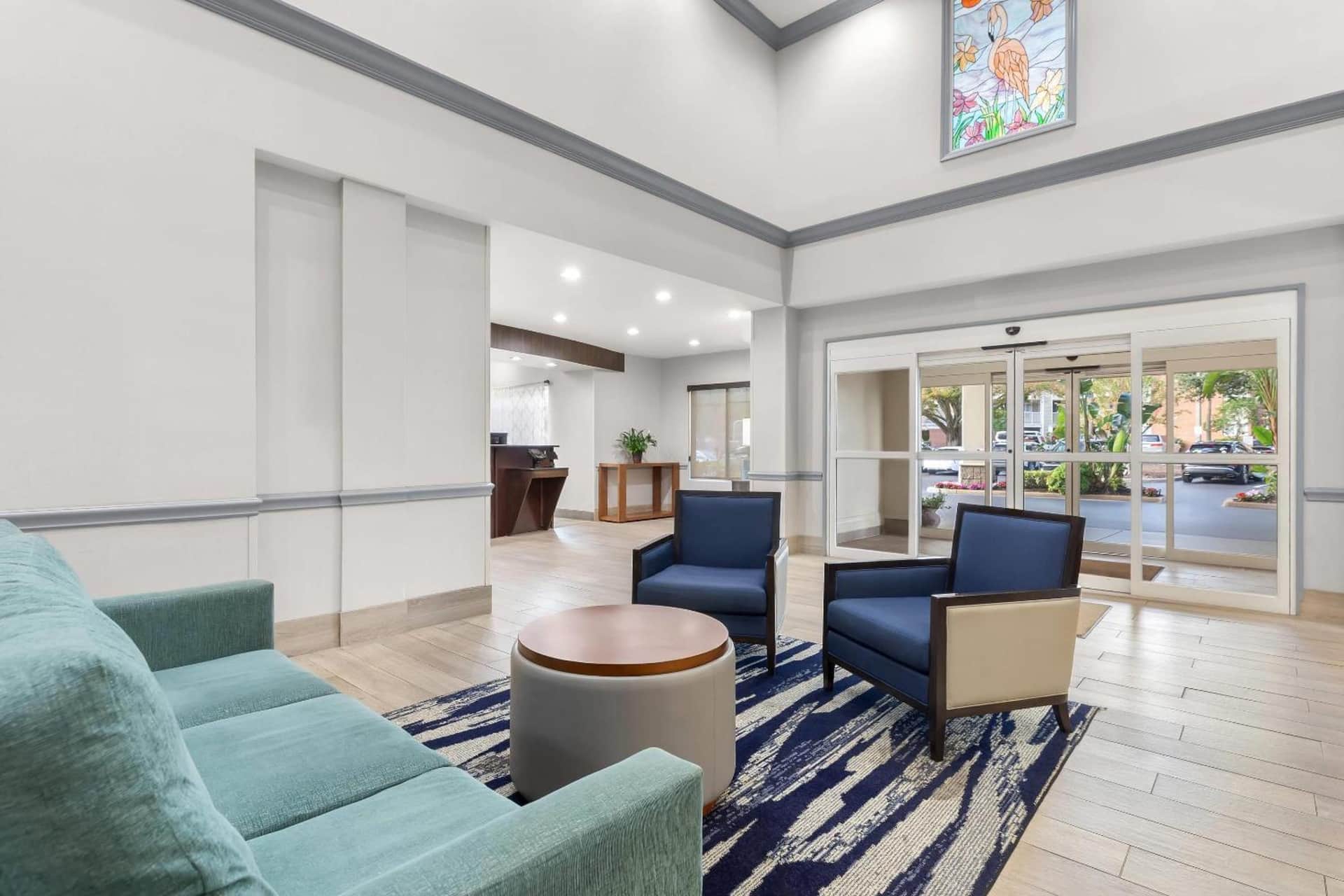 Comfort Suites Near Universal Orlando Resort