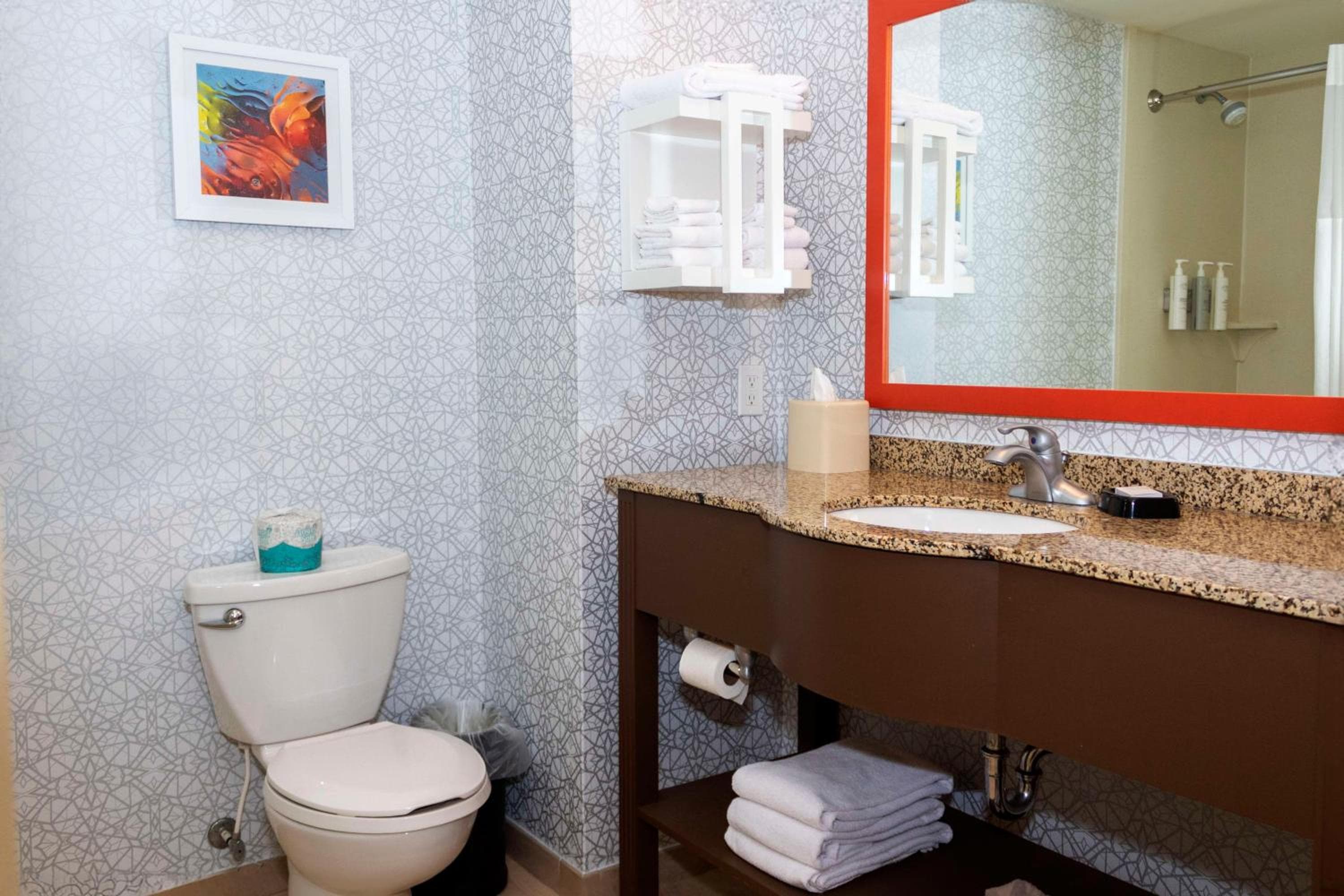 Hampton Inn & Suites Riverton