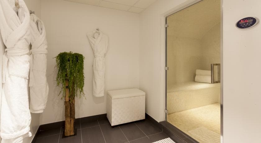 AC Hôtel Paris Le Bourget Airport