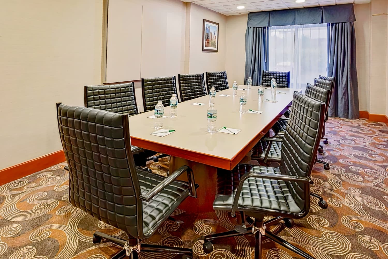 Wingate by Wyndham Arlington Heights