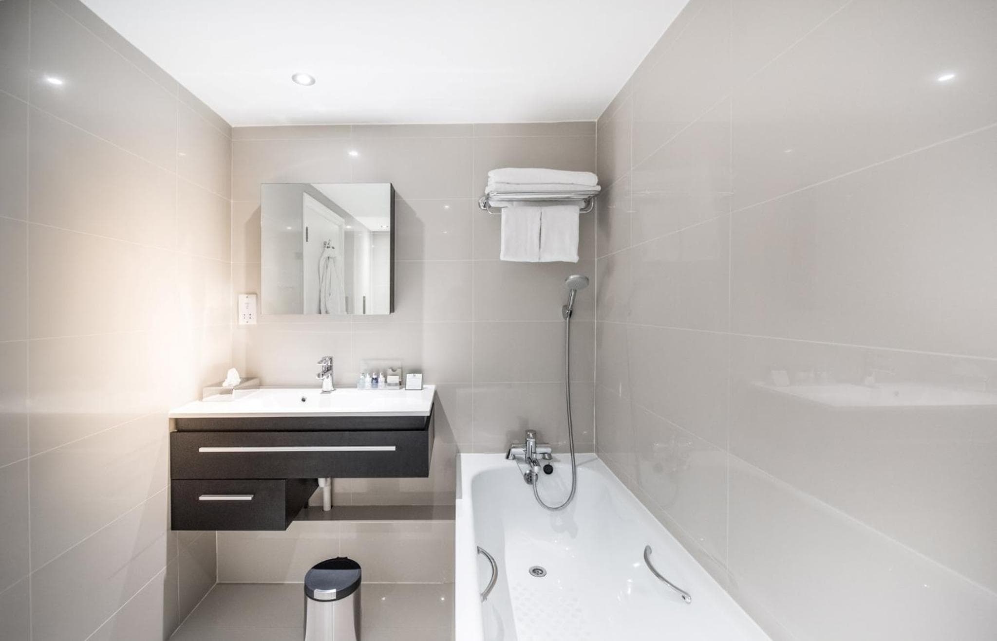 Holiday Inn London Kensington High Street